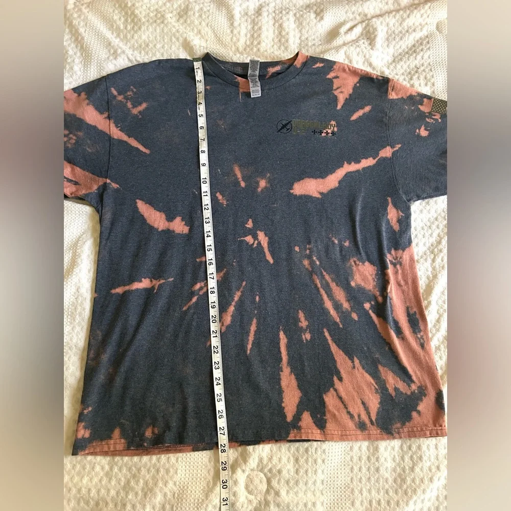 Bleach Dyed Gildan Graphic Tee – XL - Picture 10 of 11